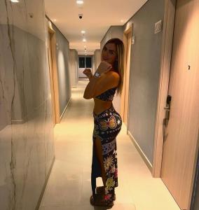 Chica busca chico en La Coruña: 