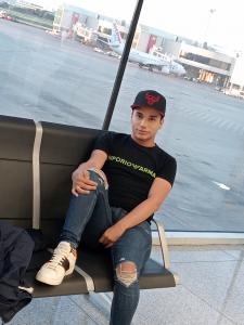 602467725: Chico busca chica en Alicante