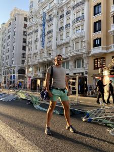 613201308: Chico busca chica en Madrid