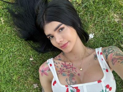 663426238: Transexual en Barcelona