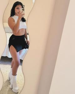 Chica busca chico en Sevilla: 