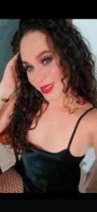 613852890: Chica busca chico en Madrid