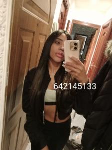 642145133: Chica busca chico en Segovia