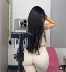 624796580: Chica busca chico en Granada