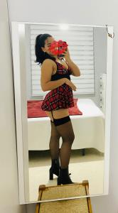 684736539: Chica busca chico en Pontevedra