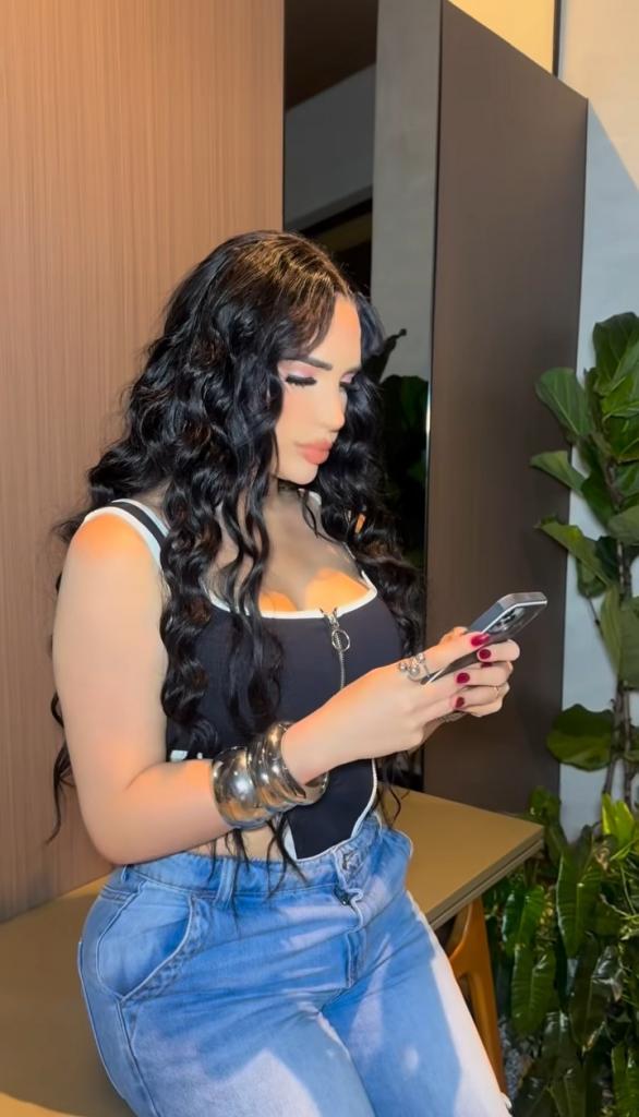 Chica busca chico en Menorca: 