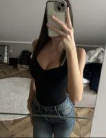 604388631: Chica busca chico en Madrid