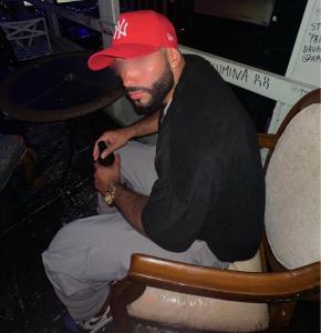 604190090: Chico busca chica en La Coruña