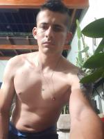 642473434: Chico busca chica en Granada