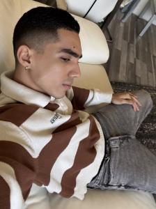 Chico busca chica en La Coruña: 