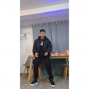 602801188: Chico busca chica en Cádiz