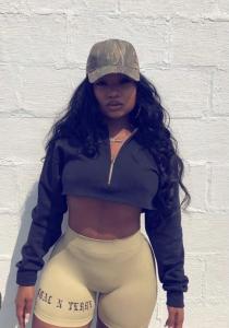 613389964: Chica busca chico en Pontevedra