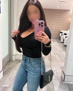 Chica busca chico en Cádiz: 