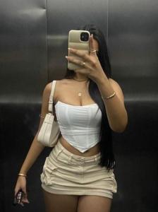 663791856: Chica busca chico en Cádiz