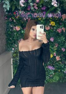 Chica busca chico en Ibiza: 