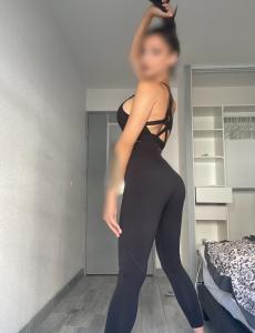 637915910: Chica busca chico en Alicante