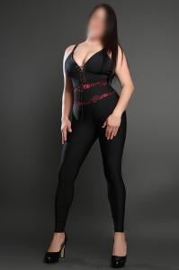 657323664: Chica busca chico en Madrid