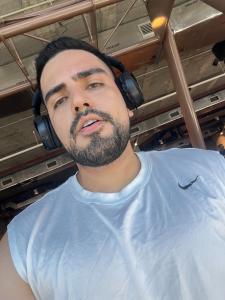 Chico busca chica en Barcelona: 