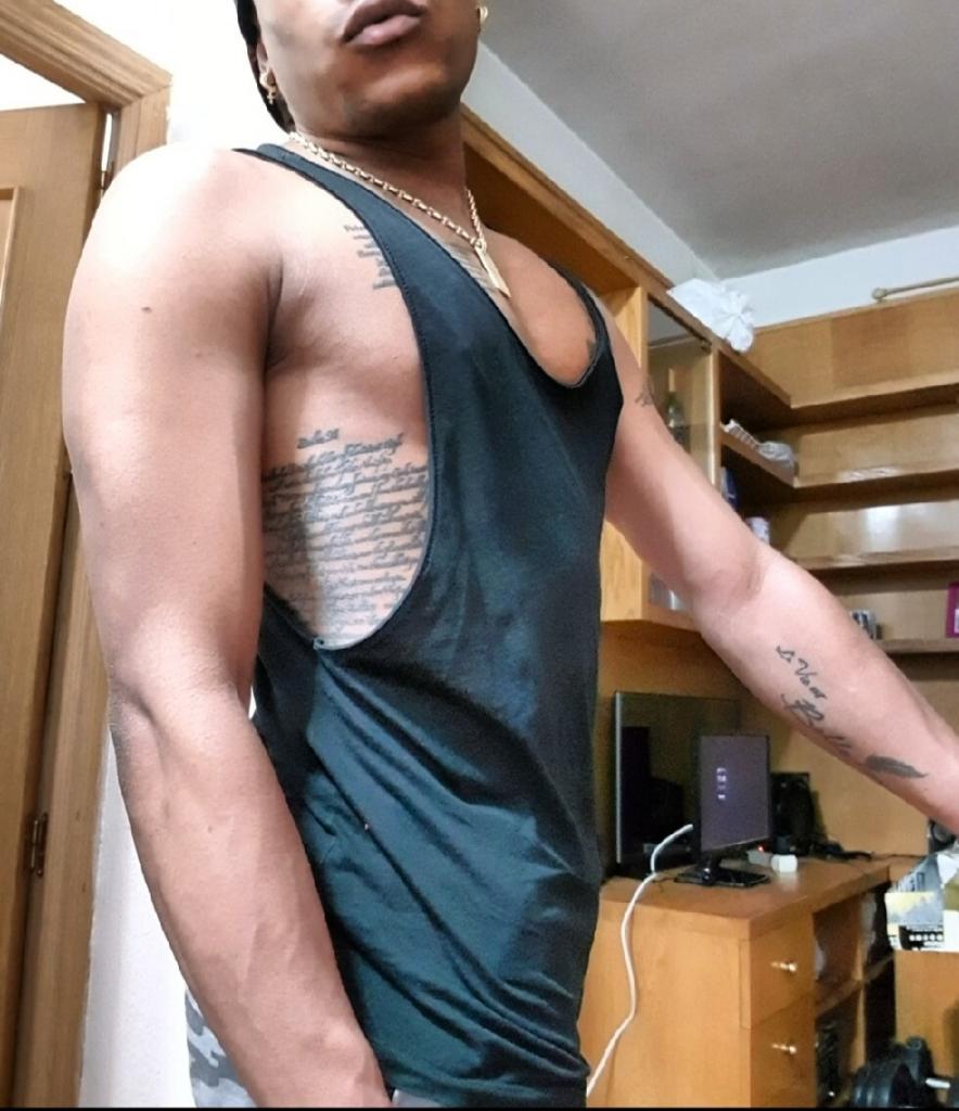 Chico busca chica en Salamanca: 