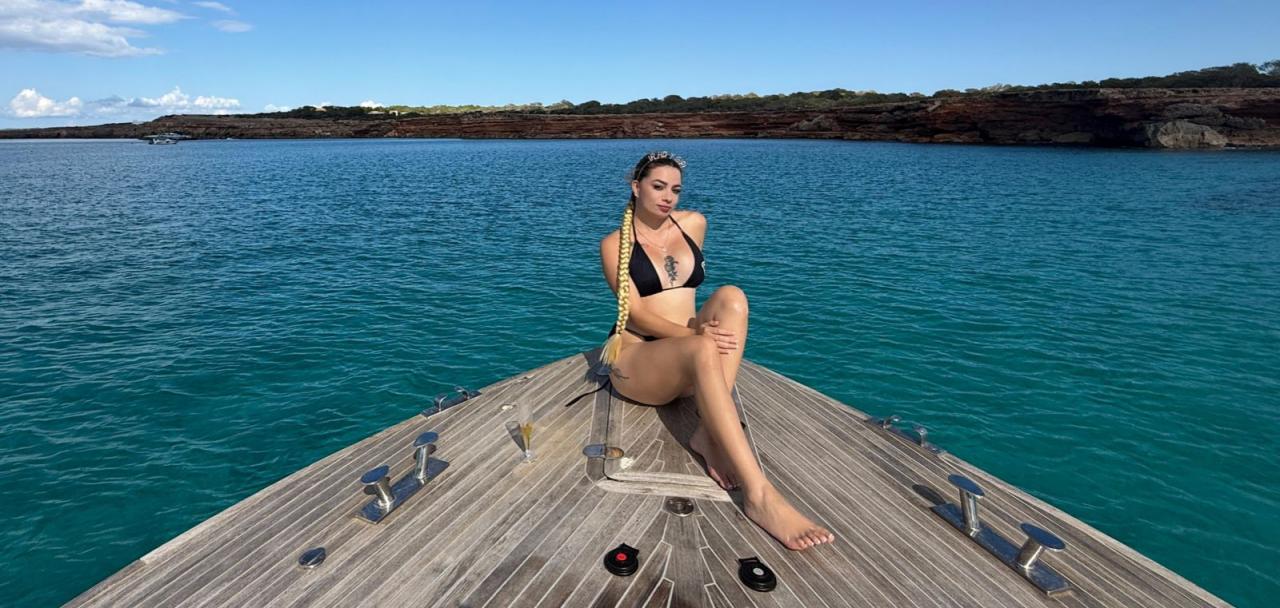 Chica busca chico en Cádiz: 