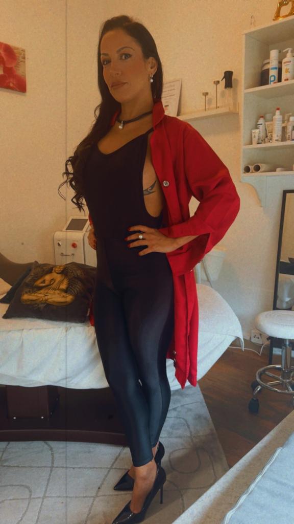 Chica busca chico en Mallorca: 