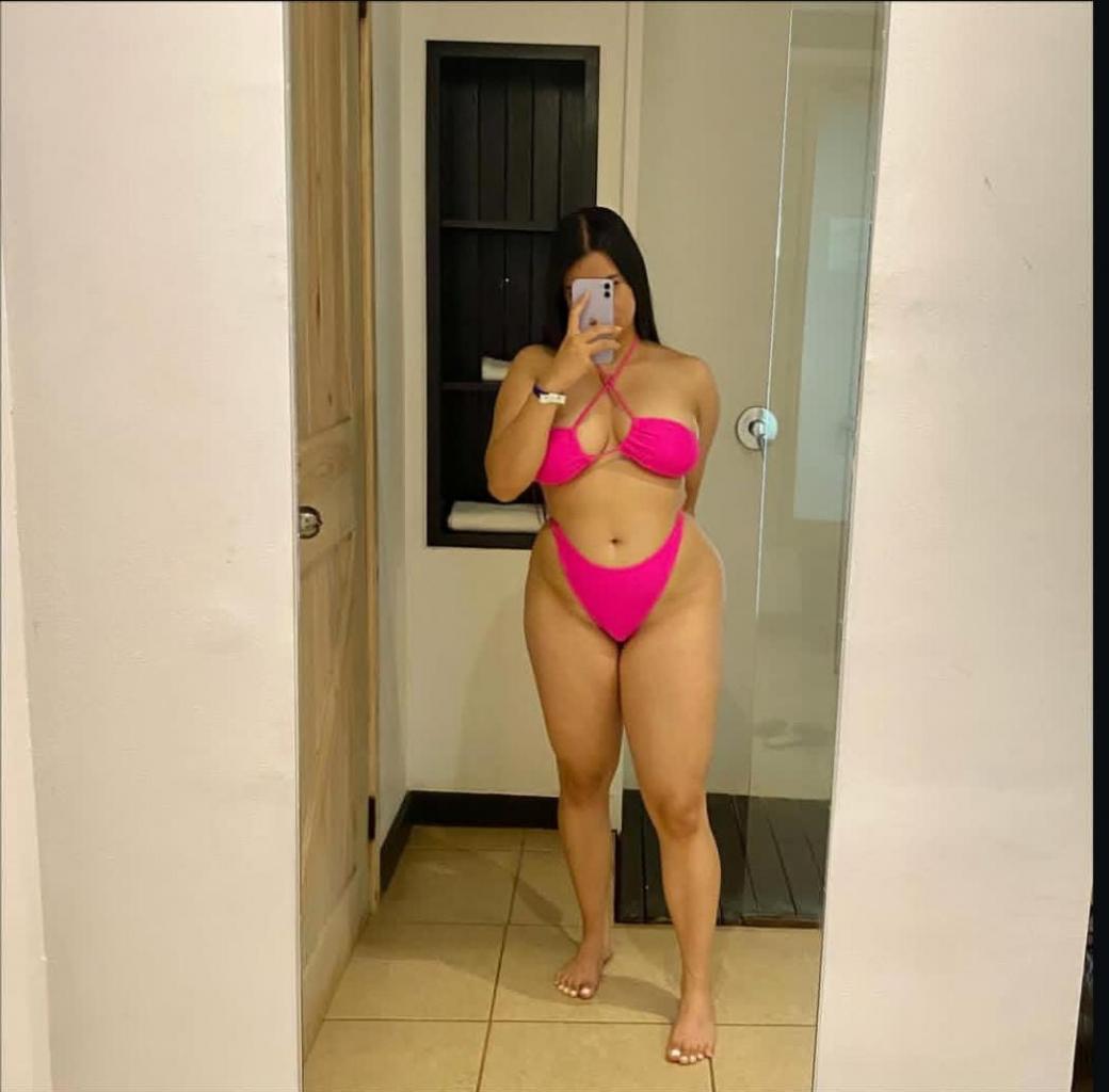 Chica busca chico en Tenerife: 