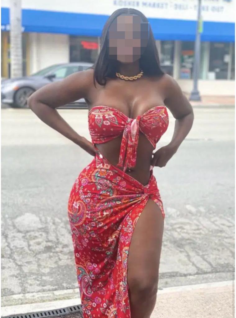 Chica busca chico en Granada: 