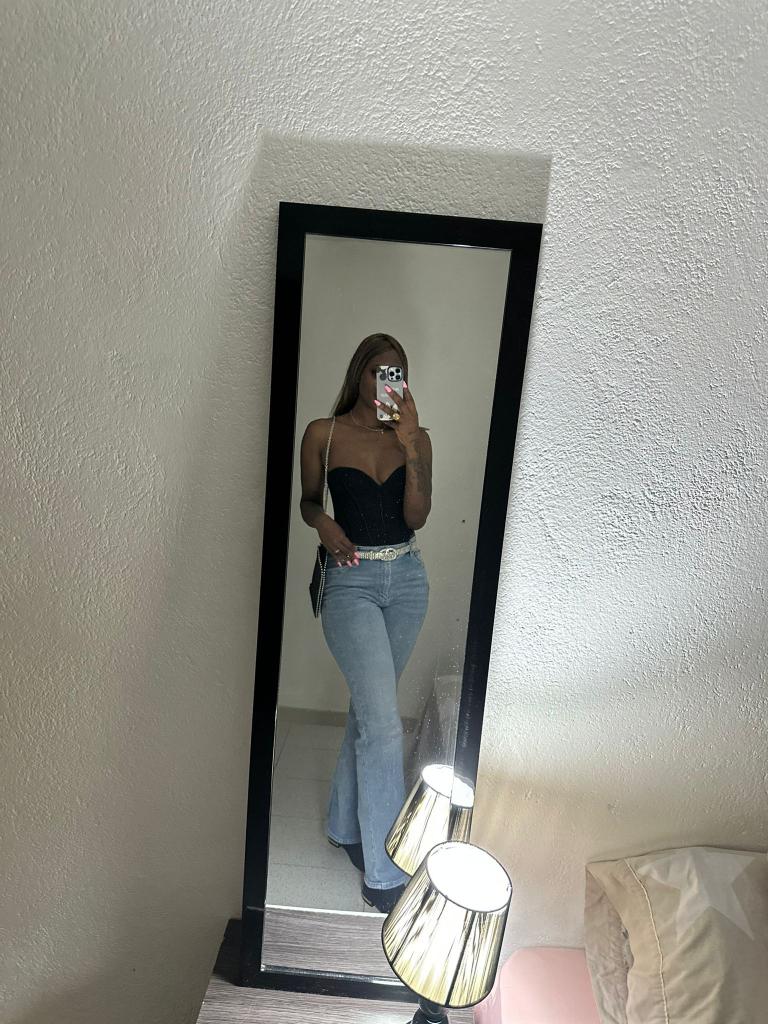 Chica busca chico en Barcelona: 