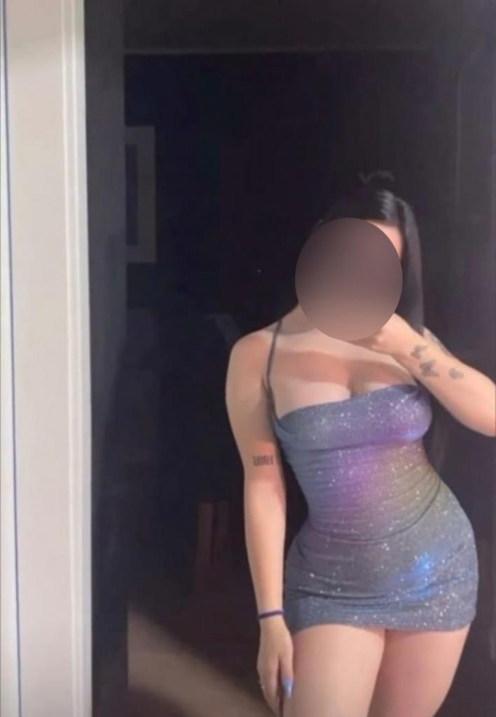 Chica busca chico en Tenerife: 