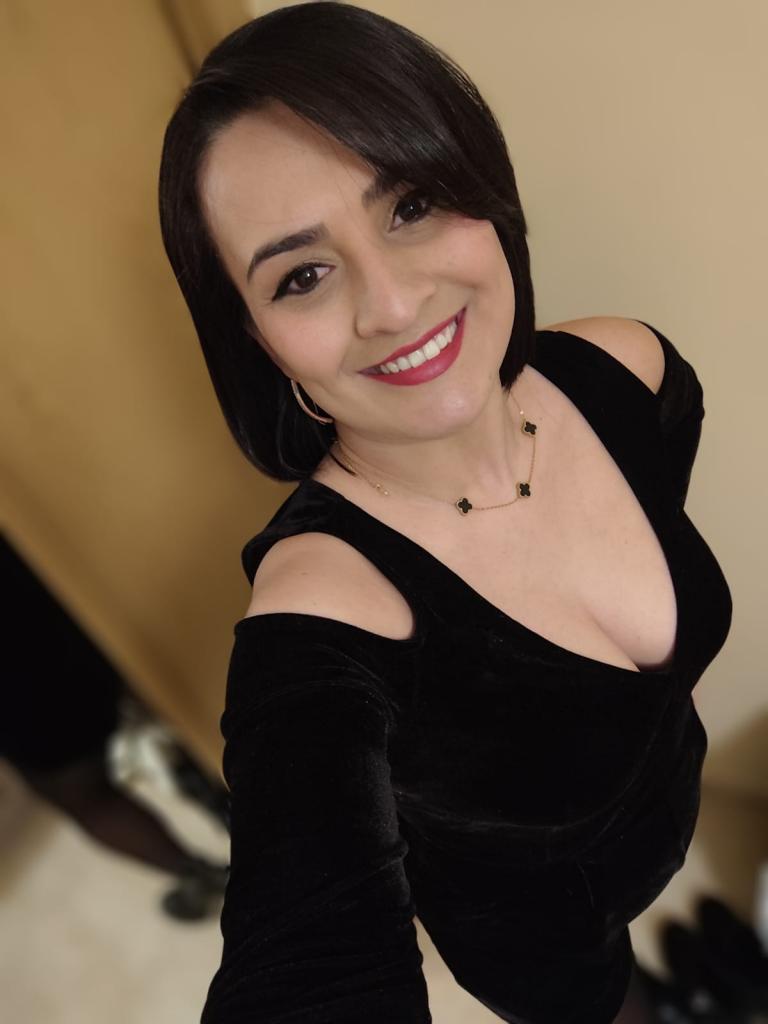 614345496: Chica busca chico en Murcia