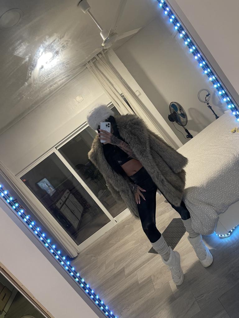 Chico busca chica en Murcia: 