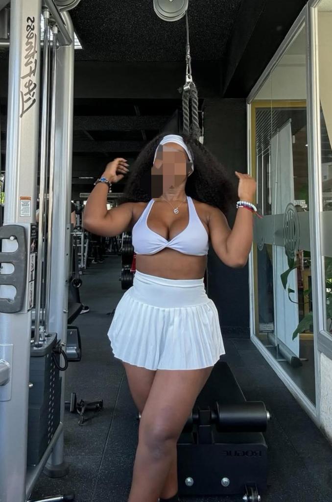 Chica busca chico en Tenerife: Chica busca chico