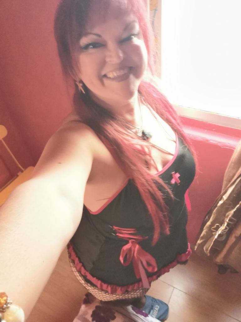 Chica busca chico en Cádiz: 