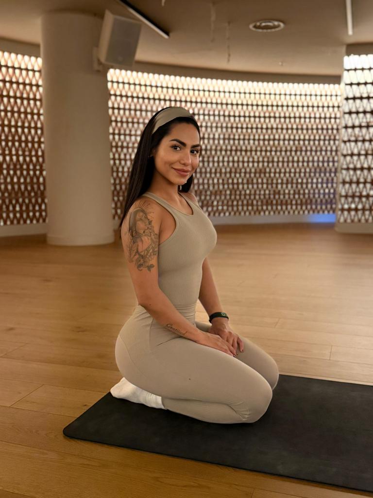 Chica busca chico en Barcelona: Chica busca chico