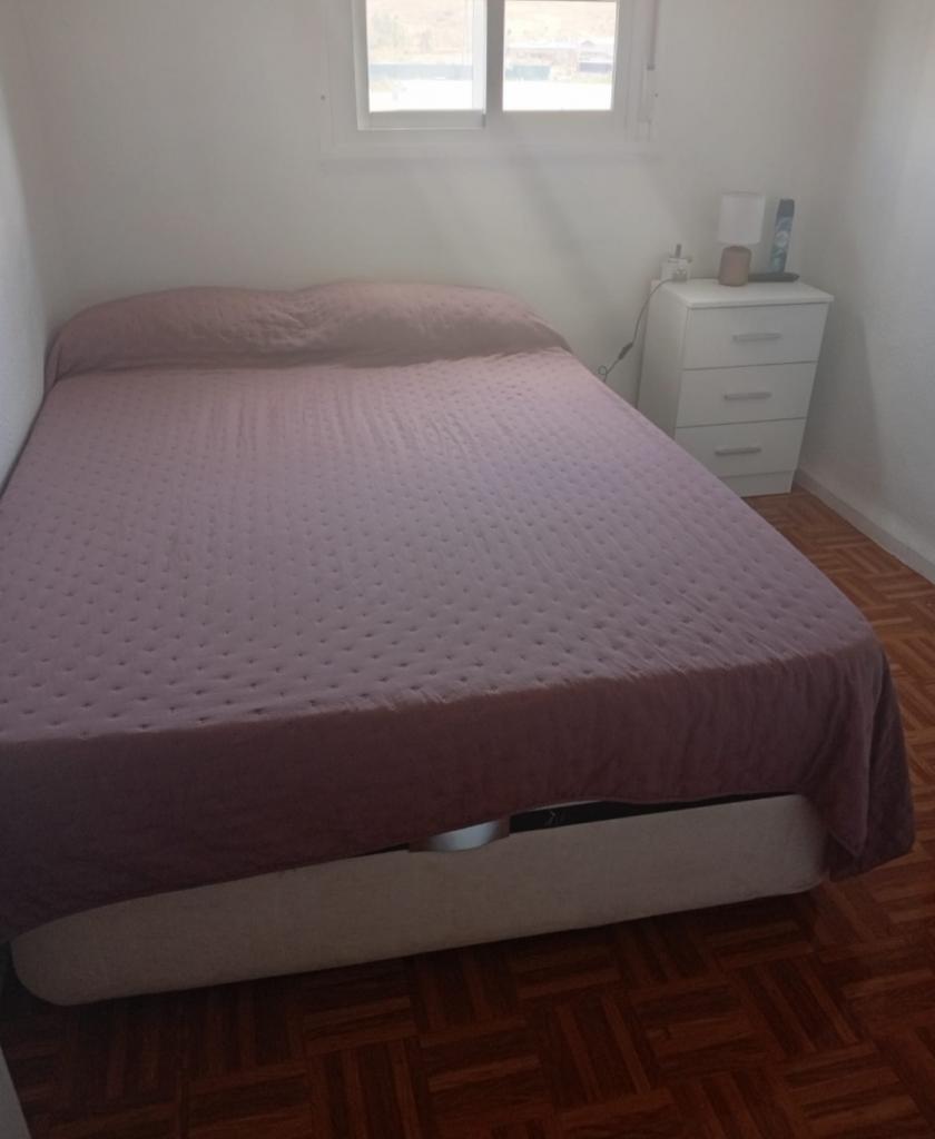 Chica busca chico en Cáceres: 