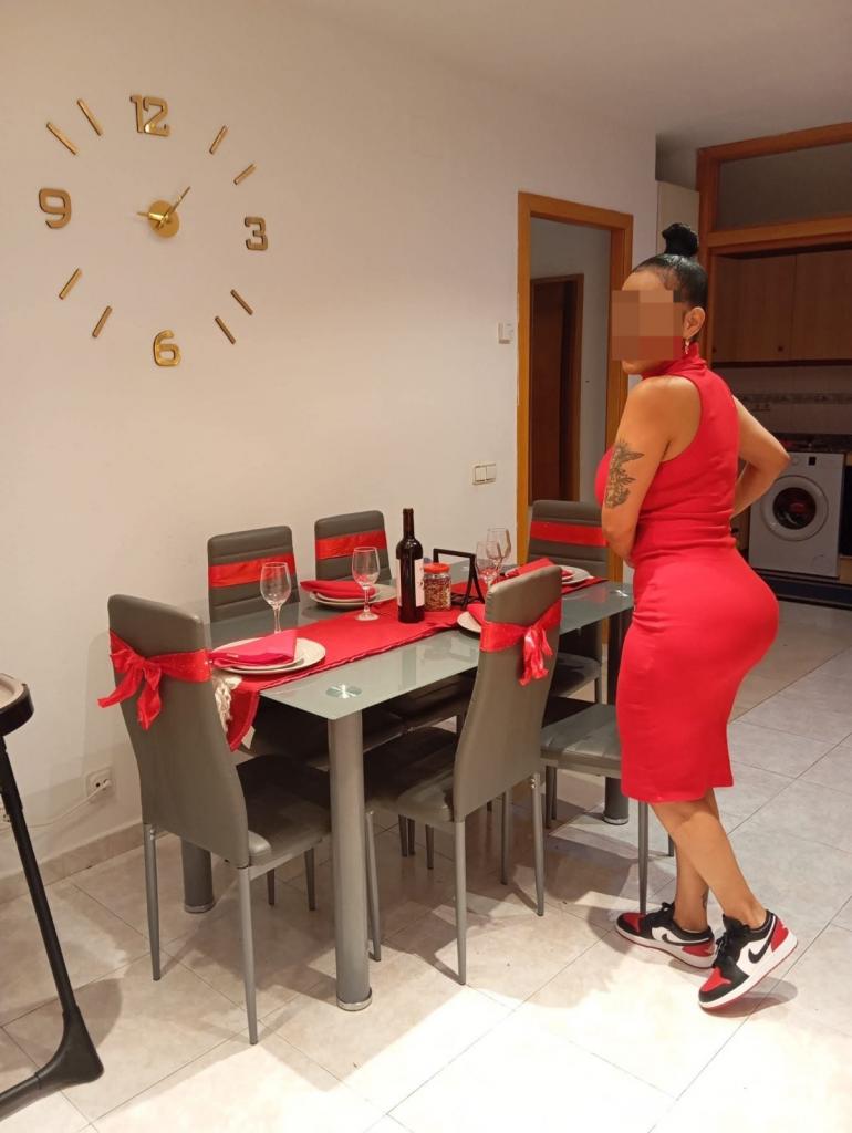 Chica busca chico en Lérida: 