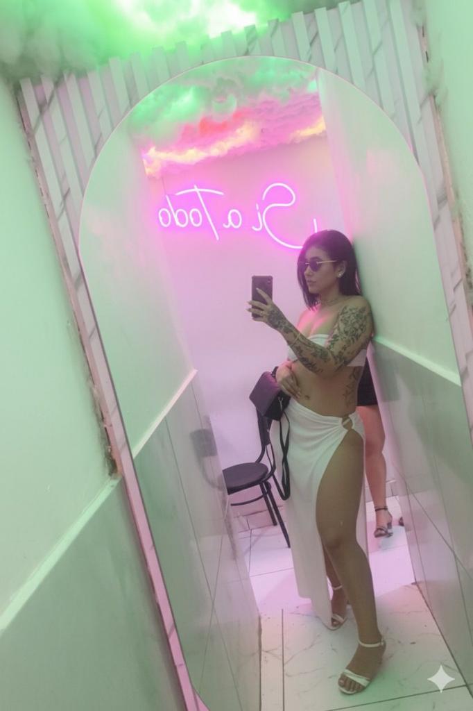 602476540: Chica busca chico en Almería