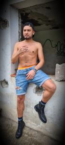 634123496: Chico busca chica en Tenerife