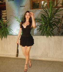 635825890: Travesti en Orense