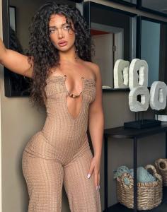 653245255: Chica busca chico en León