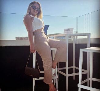 611331941: Chica busca chico en Mallorca