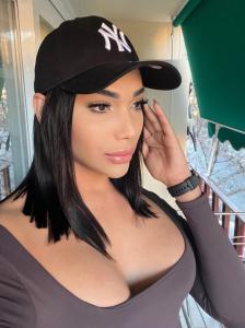 631173613: Transexual en Granada