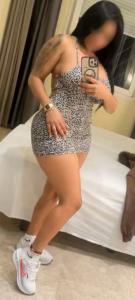 602645360: Chica busca chico en Sevilla