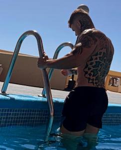 687806781: Chico busca chica en Madrid