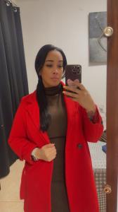 604299576: Chica busca chico en Barcelona