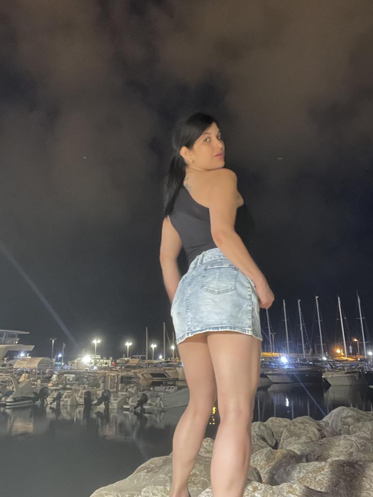 612442884: Chica busca chico en Asturias