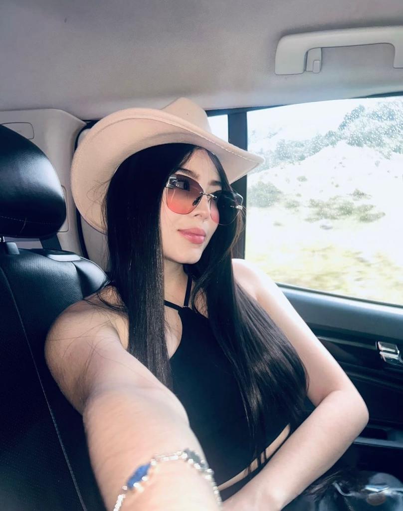 Chica busca chico en Tenerife: 