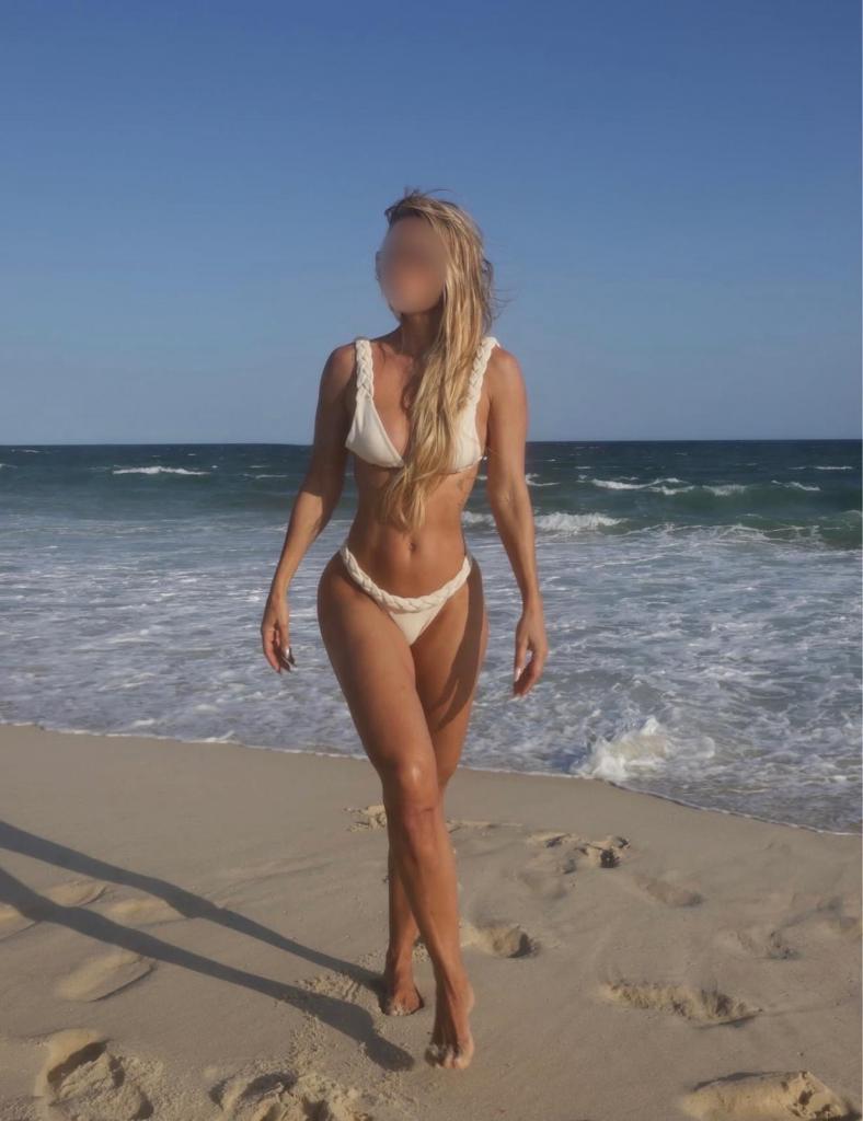 Chica busca chico en Sevilla: Chica busca chico