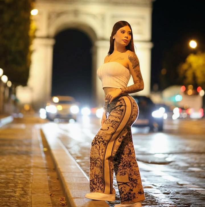 Chica busca chico en Lérida: 