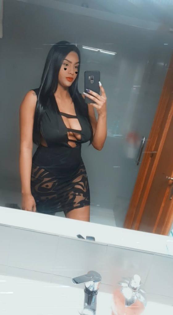 Chica busca chico en La Coruña: 